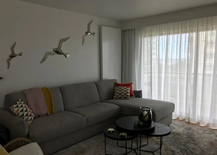 Westhinder 308 Apartment